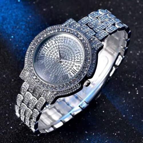 Women Watches Luxury Hiphop Punk Iced Out Watch Gold Diamond Rhinestone Watch for Women Quartz Wristwatch Relojes Para Mujer