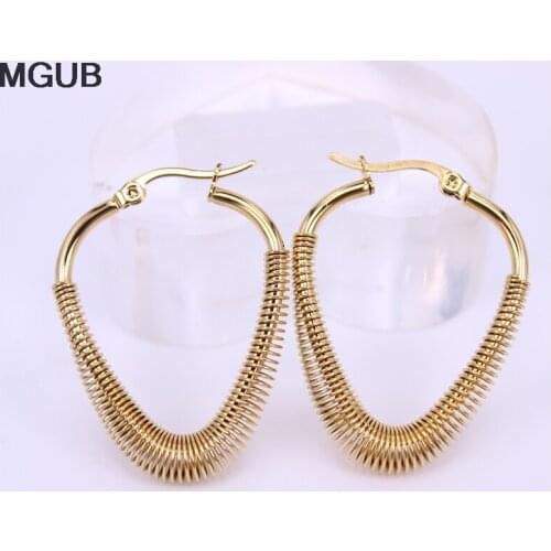 2019 New 35mm spring earrings light Pretty Special wholesale new Years gift Free shipping LH527