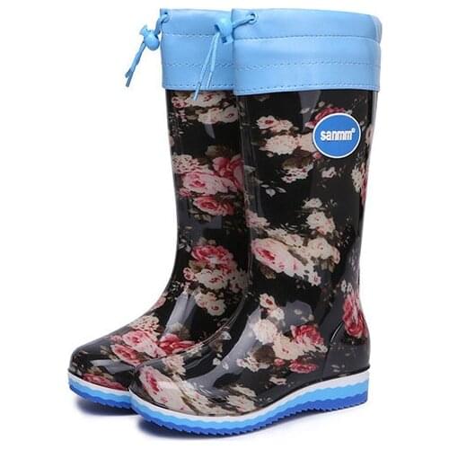 PVC Fashion Winter Women Water Shoes Comfortable Light Non-slip Ladies Rain Boots Waterproof Rubber Shoes Casual Mid Rainboots