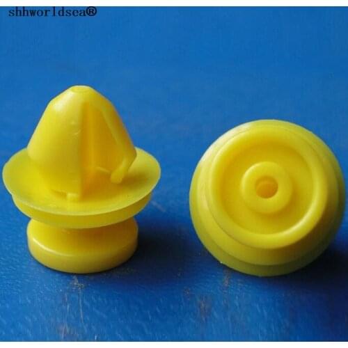 Shhworldsea auto clip and fastener Rocker Carpet Clamping Bar Retainer for Land Rover for Jaguar C2D5807