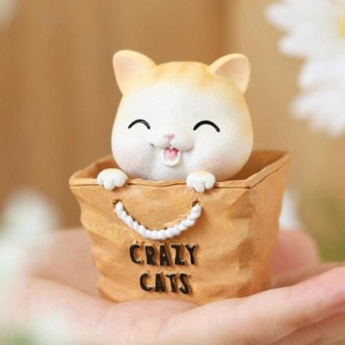 Home Decor Cute Cartoon Cat Shaking Head Design Car Figurine Craft Model Ornament Living Room Bedroom Office Desktop Decor