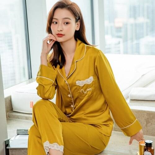 2021 Spring Womens Pajamas Set Luxury Style Fashion Candy Color Sleepwear Silk Like Nightie Leisure Home Clothes Nightwear Set