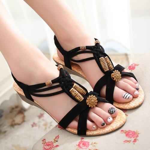 2019 new flat sandals female Xia Ping with beaded bohemian sandals open toe sweet student beach shoes