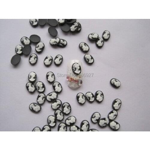 RC117-1 30pcs Cute Black Cameo Shape Nail Resin Decoration Outlooking