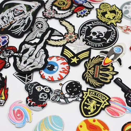 Hippie Rock Patches on Clothes Punk Skull Patch Iron on Embroidery Patches for Clothing Stickers Clothing Thermoadhesive Patches