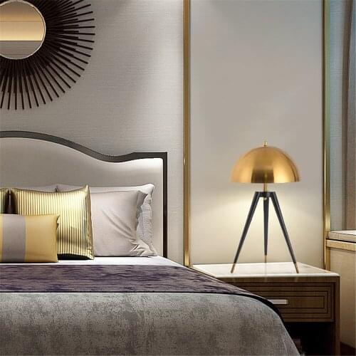 Metal Tripod Table lamp Modern Gold Mushroom Table light Home Decor Lighting Fixture LED Suspension Lamps TA056