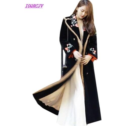 Top Velvet Genuine Mink Cashmere Coat Women 2018 Winter Runway Black Flowers Embroidery Long Trench Coat Female Mink Fur B126