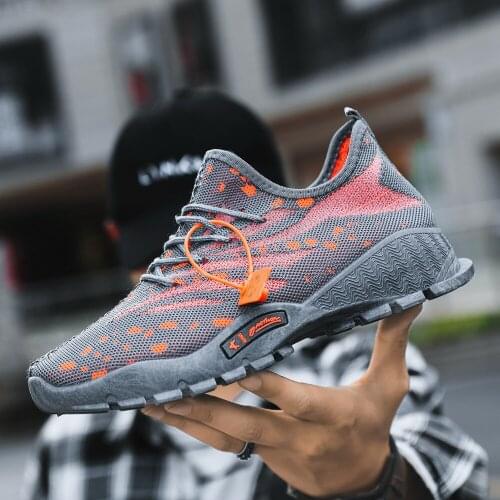 Casual running shoes mens shoes breathable all-match sports shoes lightweight wear-resistant Korean spring travel