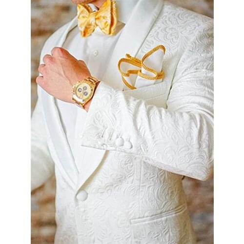 High Quality Embossing Groomsmen Shawl Lapel Groom Tuxedos Men Suits Wedding/Prom Best Man Blazer ( Jacket+Pants+Tie) A17