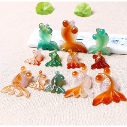 Natural 7A agate fish Hand-Carved fish red green jade pendant jade necklace men women pendants jade jewelry jade necklaces