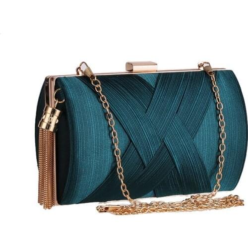 Fashion Design Metal Tassel Women Clutches Bag Knitting Pattern Evening Bag Chain Handbag Classical Style Small Wedding Purse