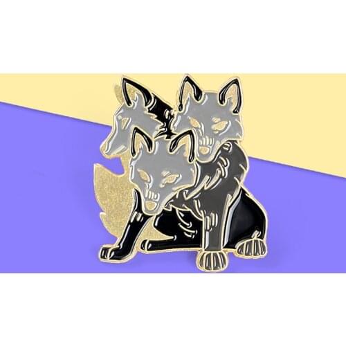Wolf Dog Enamel Pins horror Infernal Three head Dog Brooch Lapel Pin Shirt Collar Backpack Jewelry Gift Halloween Broches