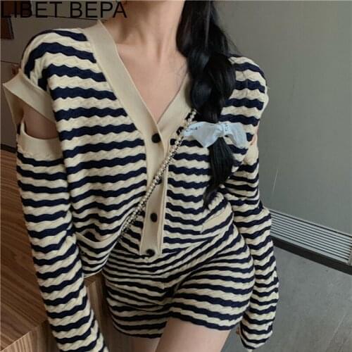 New 2021 Womens Autumn Winter Sweaters V-Neck Buttons Short Cardigan Striped Cut Out Vintage Korean Elegant Lady Tops SWC1393JX