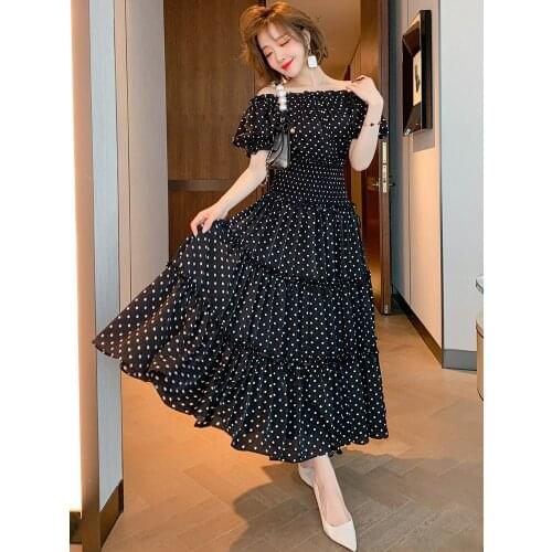 Stitching Auricularia auricula lace elastic wave point printing cake dress 2021 Spring new