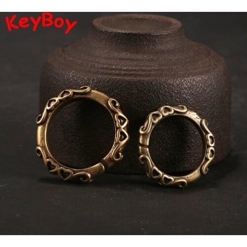 Handmade Brass Heart Pattern Key Rings Vintage Copper Ring Hanging Buckle Keychains DIY Key Chains Accessories Men Waist Clasps