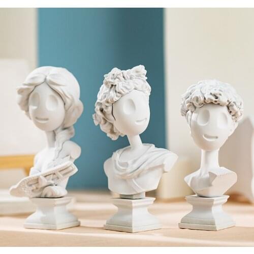World Famous Painting Toy authentic 3 Generation Sketch Plaster Series silent cry Blind Random box Christmas gift decoration