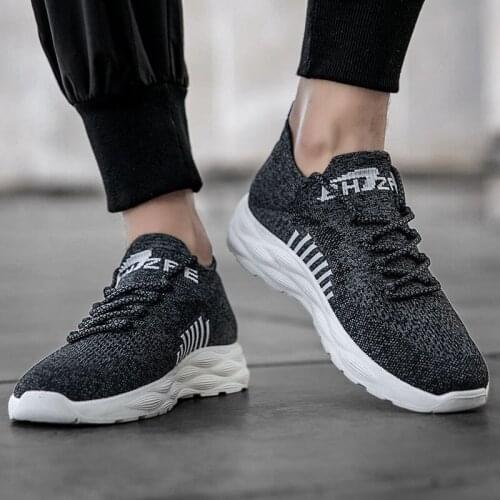 2021 summer new ultralight running shoes fashion mens shoes mens sports shoes breathable casual light vulcanized shoes