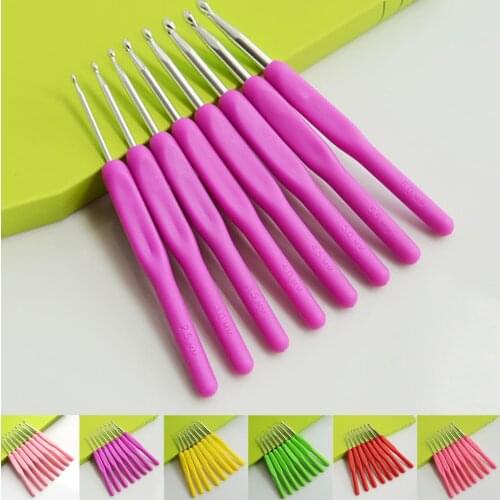 New 8pcs Colorful Soft Plastic Handle Alumina Crochet Hooks Knitting Needles Set 2.5-6mm Crochet for Weave Sewing Needles Tool