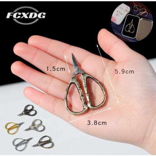Hot Selling High Quality Vintage Mini Scissors Sharp Gold Needlework Scissors Tin Box Packaging Stainless Steel Antique Scissors