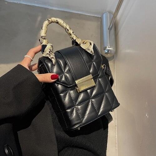 European and American Ladies Portable Small Bag 2021 New Fashion Silk Scarf Small Square Bag Rhomboid Shoulder Messenger Bag