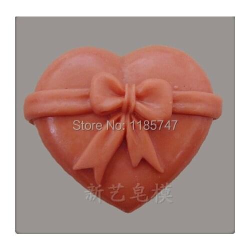 Gift Box Design 3D Soap Mold DIY Heart Silicone Mold for Handmade Soap