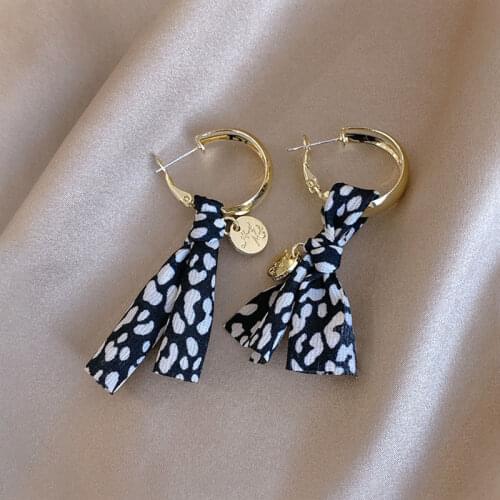 YAOLOGE Wholesale Gold Color Yarn Bowknot Drop Earrings 2021 Trend Geometric Alloy Earrings For Women New Fashion Gift Jewelry