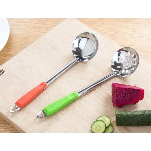 2pcs/lot Stainless Steel with Plastic Handle Large Soup Spoon Ladle Skimmer Colander Filter Kitchen Tool NX 019