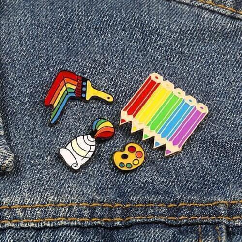 Creative Painting Tools Pins Brooches Colorful Pencil Paint Brush Pigment Palette Enamel Pin Women Jackets Lapel Badges Jewelry