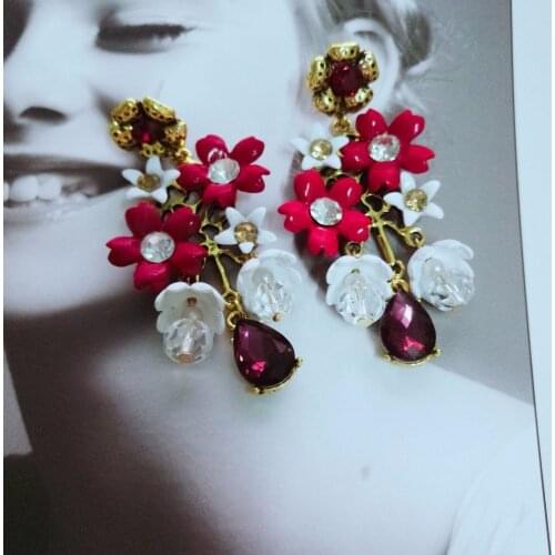 Rongho brand Vintage Crystal flower Statement stud earrings for women fashion jewelry antique gold earrings pendant