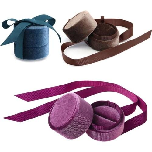 Vintage Round Jewelry Box for Proposal Wedding Engagement Ring Pendant Display