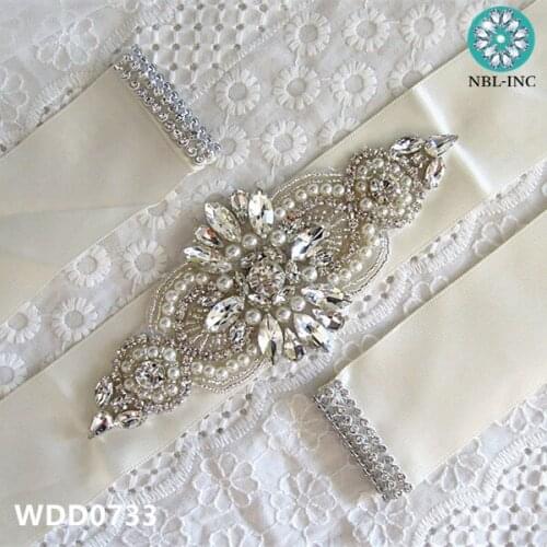 30pcs)Wholesale handmade beaded bridal wedding sash crystal rhinestone appliques for wedding evening dress belt WDD0733