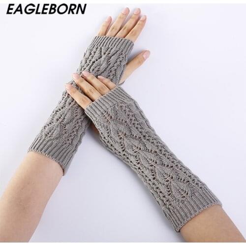 New Women Autumn Arm Warmers Leaf Hollow Knitted Gloves Arm Mesh Fashion Fingerless Gloves Knitted Wool Half-finger Arm Warmers