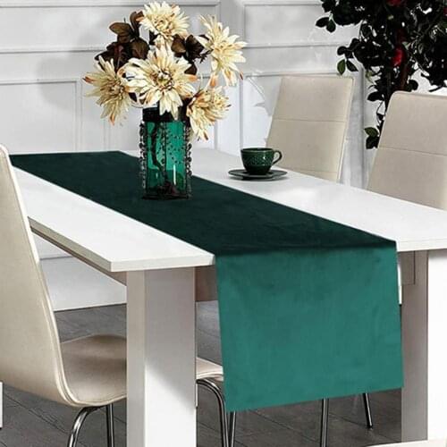 Fine Texture Table Runner Fadeless Flannel Table Mat Heat Insulation Dry Quickly Thickened Decoration Table Mat for Home