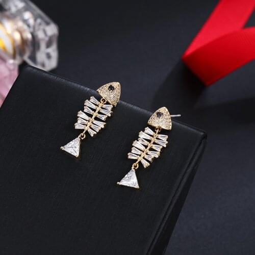New Small Fish Zircon Non-Allergenic Smart Earrings for Teens Earings Fashion Jewelry 2021 Holiday Gifts Wholesale 2021 Trends