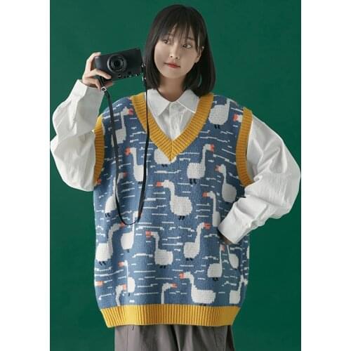Korean Fashion Women Sweater Vest Duck Jacquard Jumpers 2021 Winter Knitted Sleeveless V-neck Sweet Sweaters Girl Chic Pullover