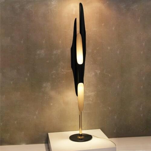 Postmodern minimalist living room bedroom study floor lamp villa hotel creative personality floor lamp