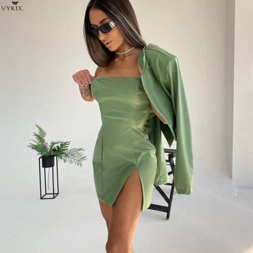 Vykix Fashionable Sheath Dresses
