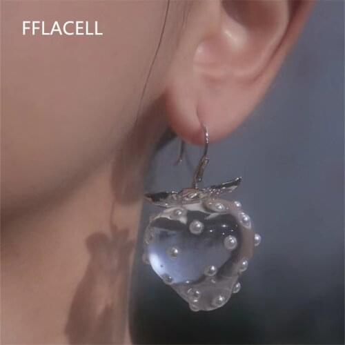 FFLACELL2021 New Crystal Pearl Transparent Strawberry Earrings Geometric Fruit Travel Party Woman Jewelry
