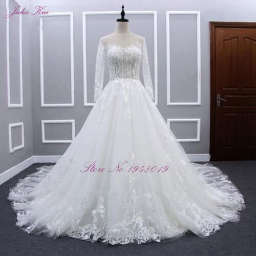 Luxurious Beaded Appliqued Tiered Taffeta Wedding Dress Vintage Strapless Ball Gown Ruffled Royal Train Wedding Dress