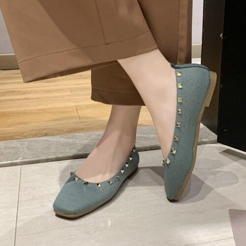 High Quality Women Flat Ballet Shoes Rivet Square head Pure color Flats Shoes comfortable Elegant Lady shoe wedding shoes U25-17