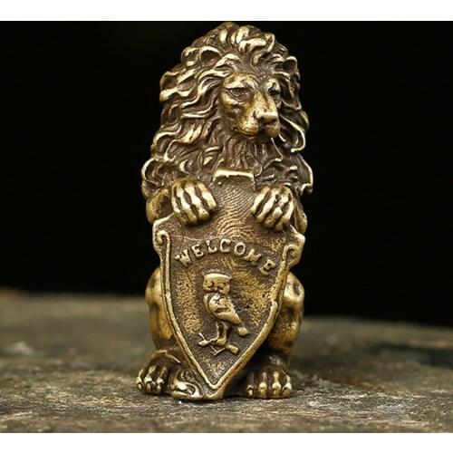 Antique Bronze Welcome Shiled Lion King Statue Home Feng Shui Decorations Lucky Copper Owl Miniature Figurines Table Ornaments