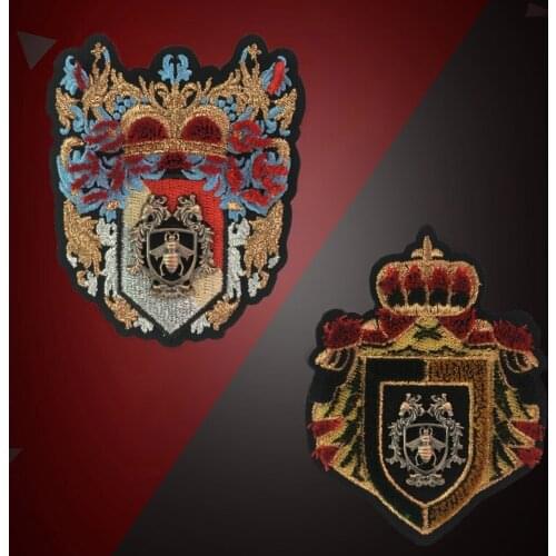 1PcsFashionableEmbroidery Iron Bee Badge Patches for clothes Sewing accessories BackpackDIYdecoration patch Need to sew by hand