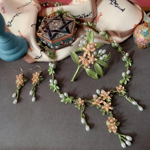 Designer Vintage Vintage palace orange blossom Brooch Necklace Earrings Bracelet Set Earrings New pins