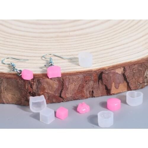 DIY Epoxy Mold Mini Pink Earrings So Cute Triangle Cube Kitten Cat Claw Love Irregular Shape Small Mold Handmade Jewelry