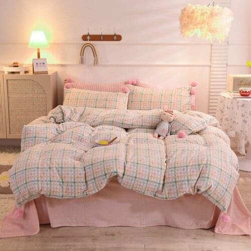 2021 New Velvet Bedding Sets Ball Design Duvet Cover Flat Sheet Pillowcase For Winter