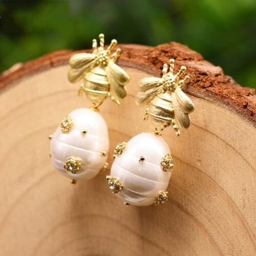 Natural freshwater pearl earrings Korean simple pearl earrings European and American retro handmade gold-plated earrings