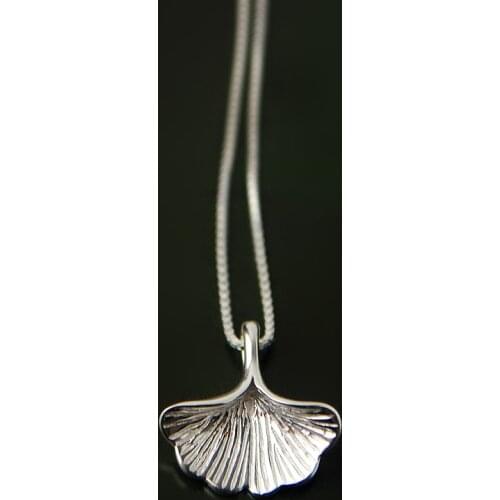 Bohemian Vintage Silver Color Ginkgo Biloba Leaf Necklaces For Women Choker Necklace Statement Christmas Jewelry Collares