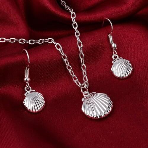 New Arrival Silver Plated Shell Shape Pendant Necklace Earrings For Women Wholesale Price Jewelry Set