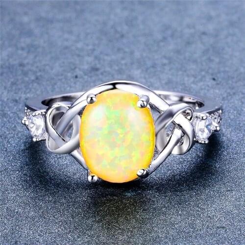 Cute Female Yellow Green Fire Opal Ring Vintage Silver Color Wedding Rings For Women Promise Love Oval Engagement Ring