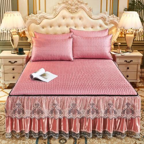 European Non-slip Ice Silk Mat Bed Skirt Summer Cool Soft 3pcs Bedding Set Queen Removable Zipper Bed Skirt Including Pillowcase